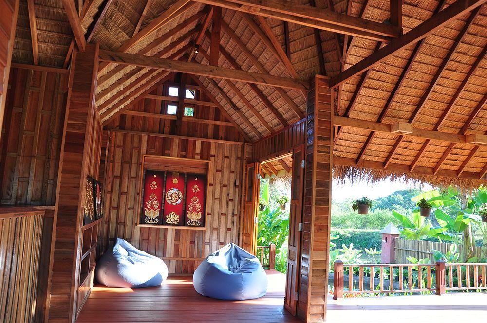Viengtara Vangvieng Resort Vang Vieng Exterior foto