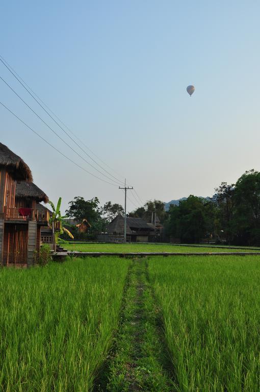 Viengtara Vangvieng Resort Vang Vieng Exterior foto