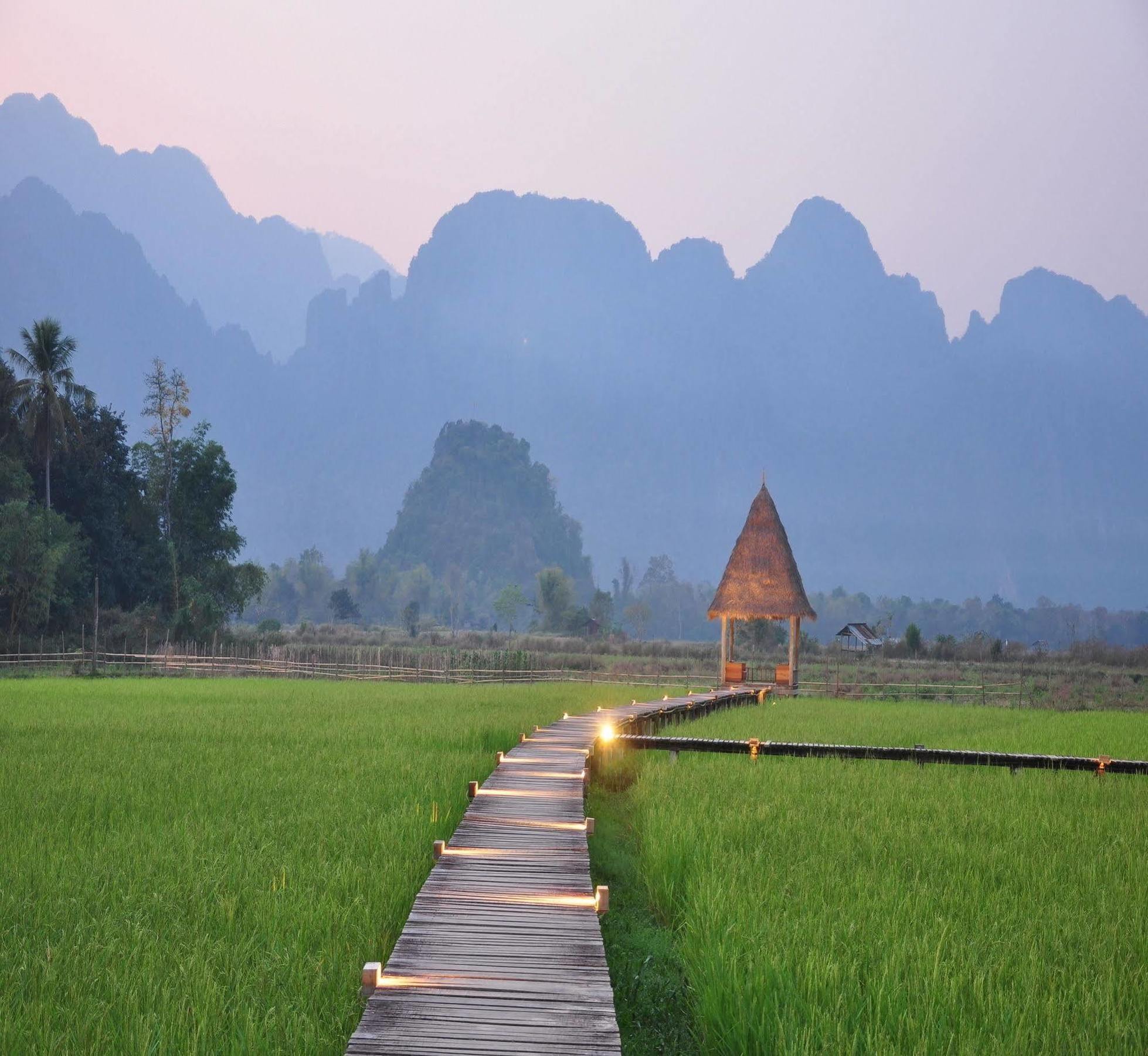Viengtara Vangvieng Resort Vang Vieng Exterior foto